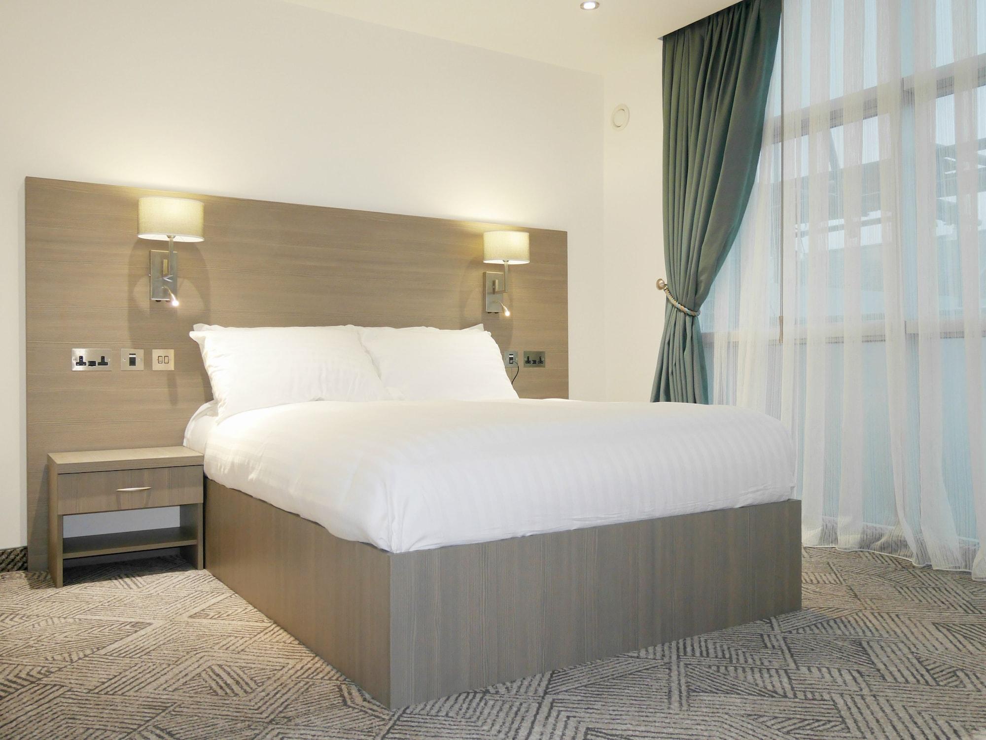 לונדון The Lion & Key Hotel מראה חיצוני תמונה